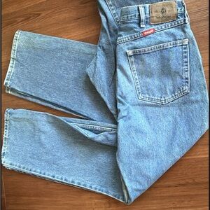 Wrangler Men's Light Blue Relaxed Jeans